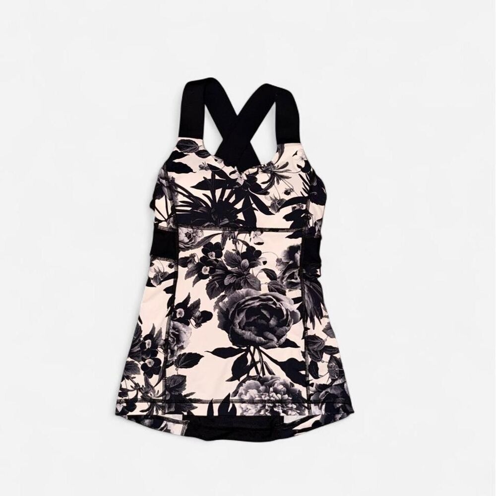 Lululemon Black White Floral Print Padded Racerback Athletic Tank Est. Size 2/4
